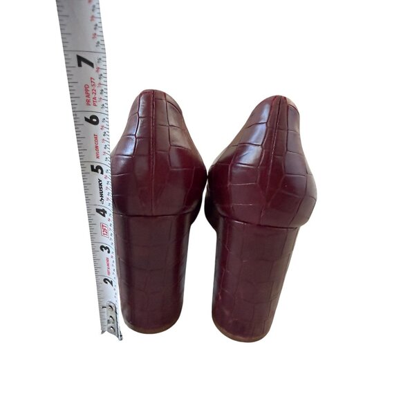 M GEMI Burgundy Croc Embossed Leather Heels Size 40 / US 10 - Picture 9 of 11